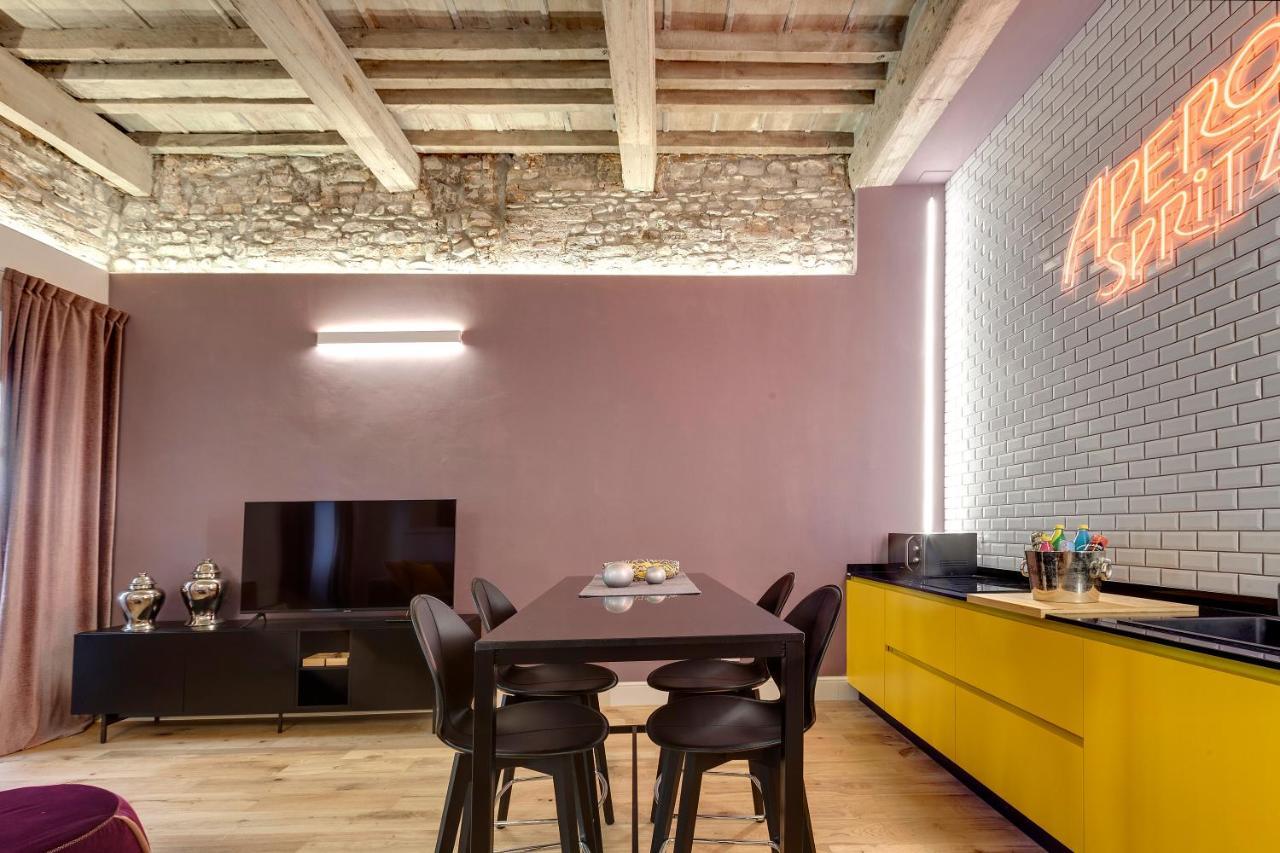 Aperol & Spritz Apartments By Mamo Florens Exteriör bild