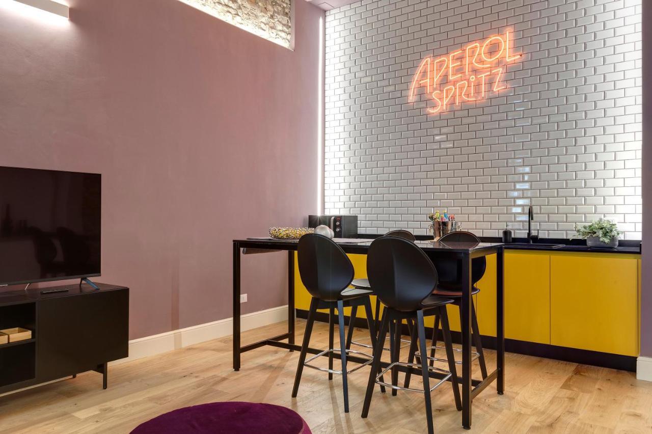 Aperol & Spritz Apartments By Mamo Florens Exteriör bild